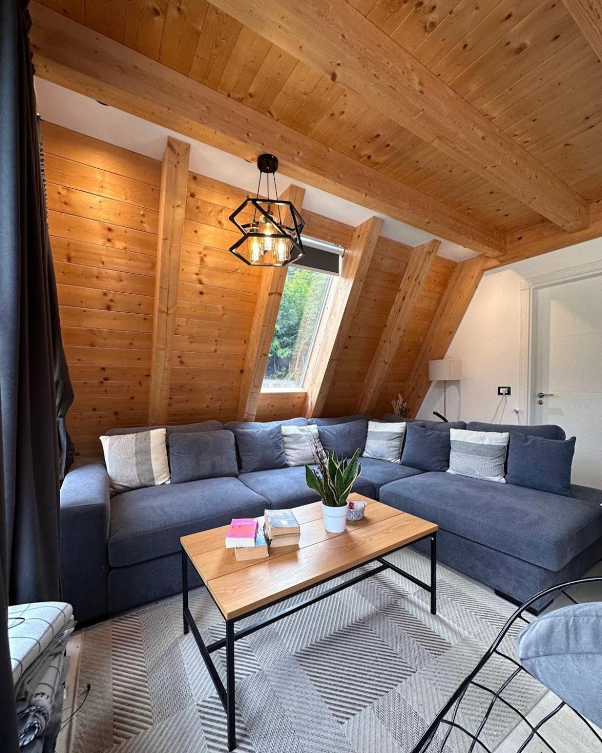 טת Vidis Chalet Boutique Hotel מראה חיצוני תמונה