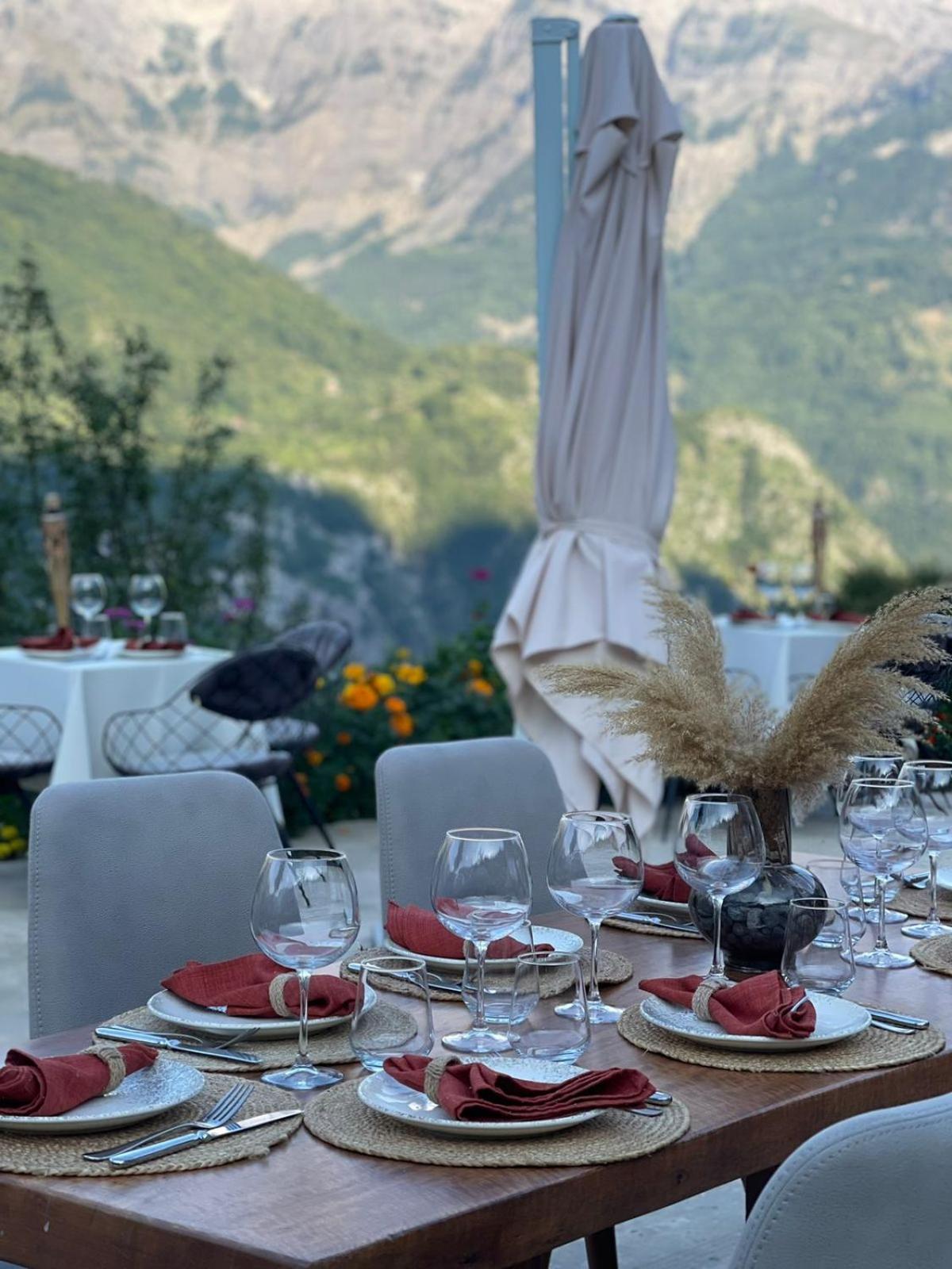 טת Vidis Chalet Boutique Hotel מראה חיצוני תמונה