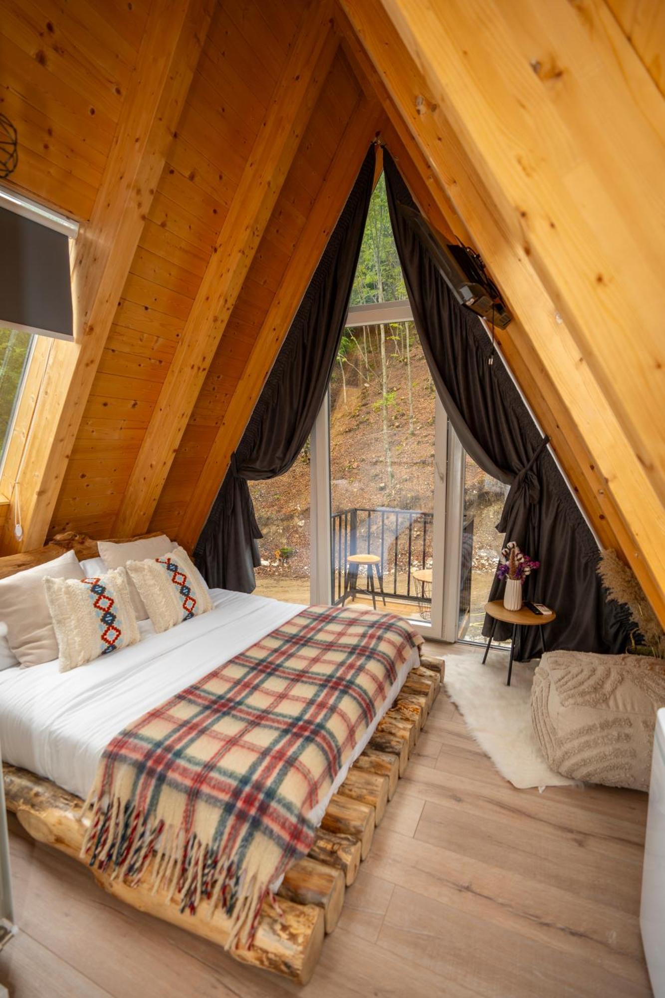 טת Vidis Chalet Boutique Hotel מראה חיצוני תמונה
