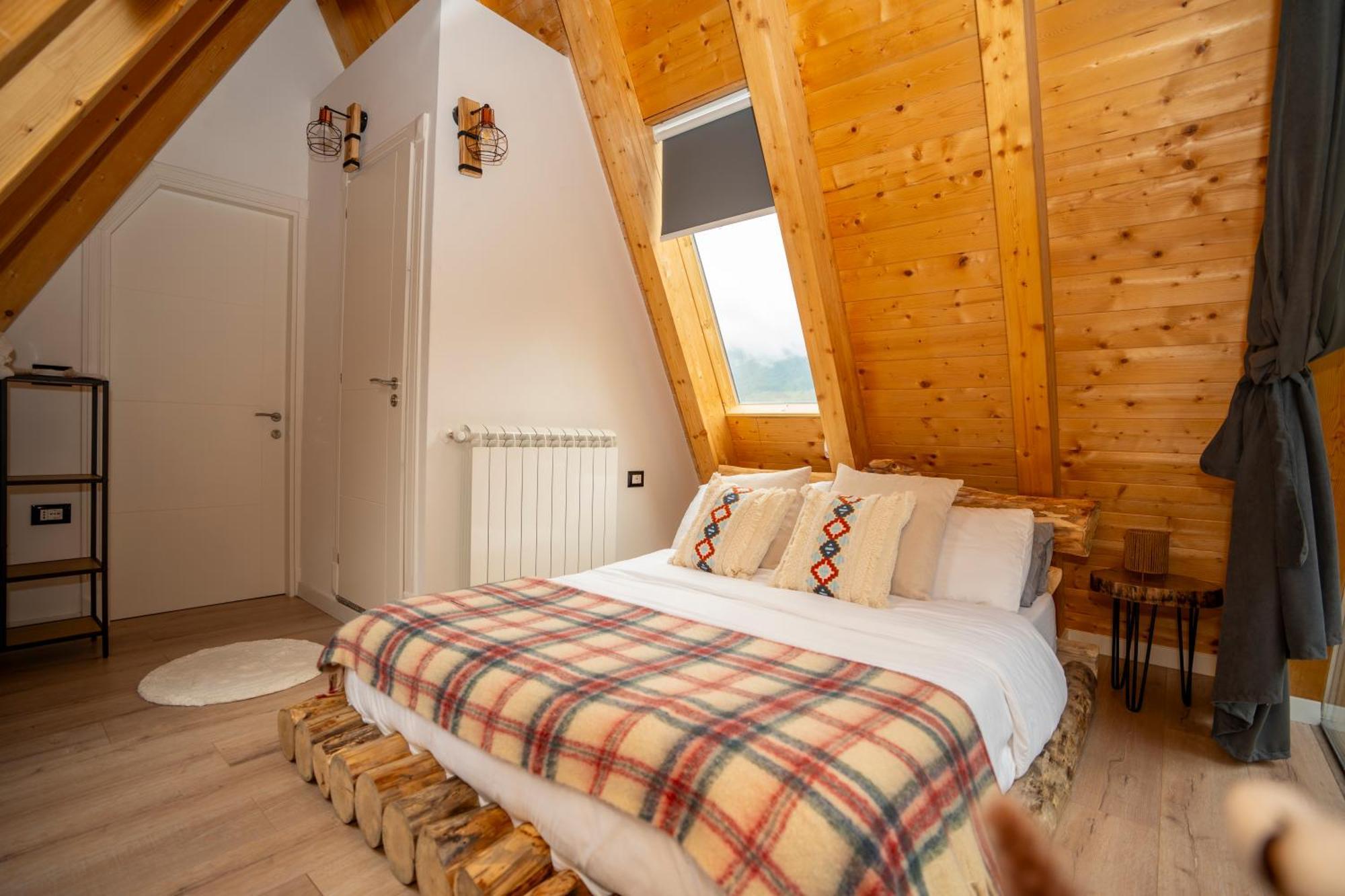 טת Vidis Chalet Boutique Hotel מראה חיצוני תמונה