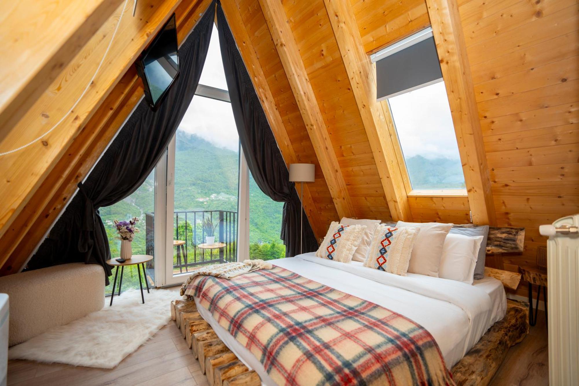 טת Vidis Chalet Boutique Hotel מראה חיצוני תמונה