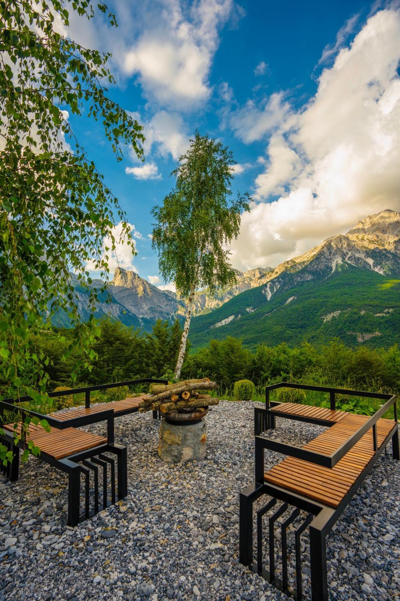 טת Vidis Chalet Boutique Hotel מראה חיצוני תמונה