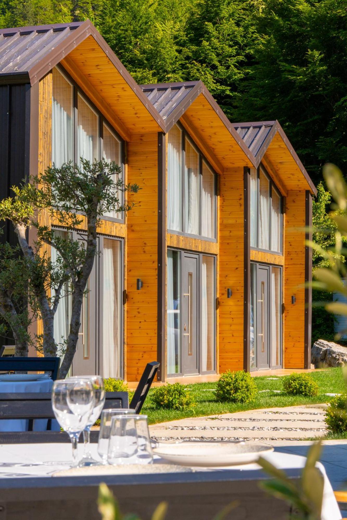 טת Vidis Chalet Boutique Hotel מראה חיצוני תמונה