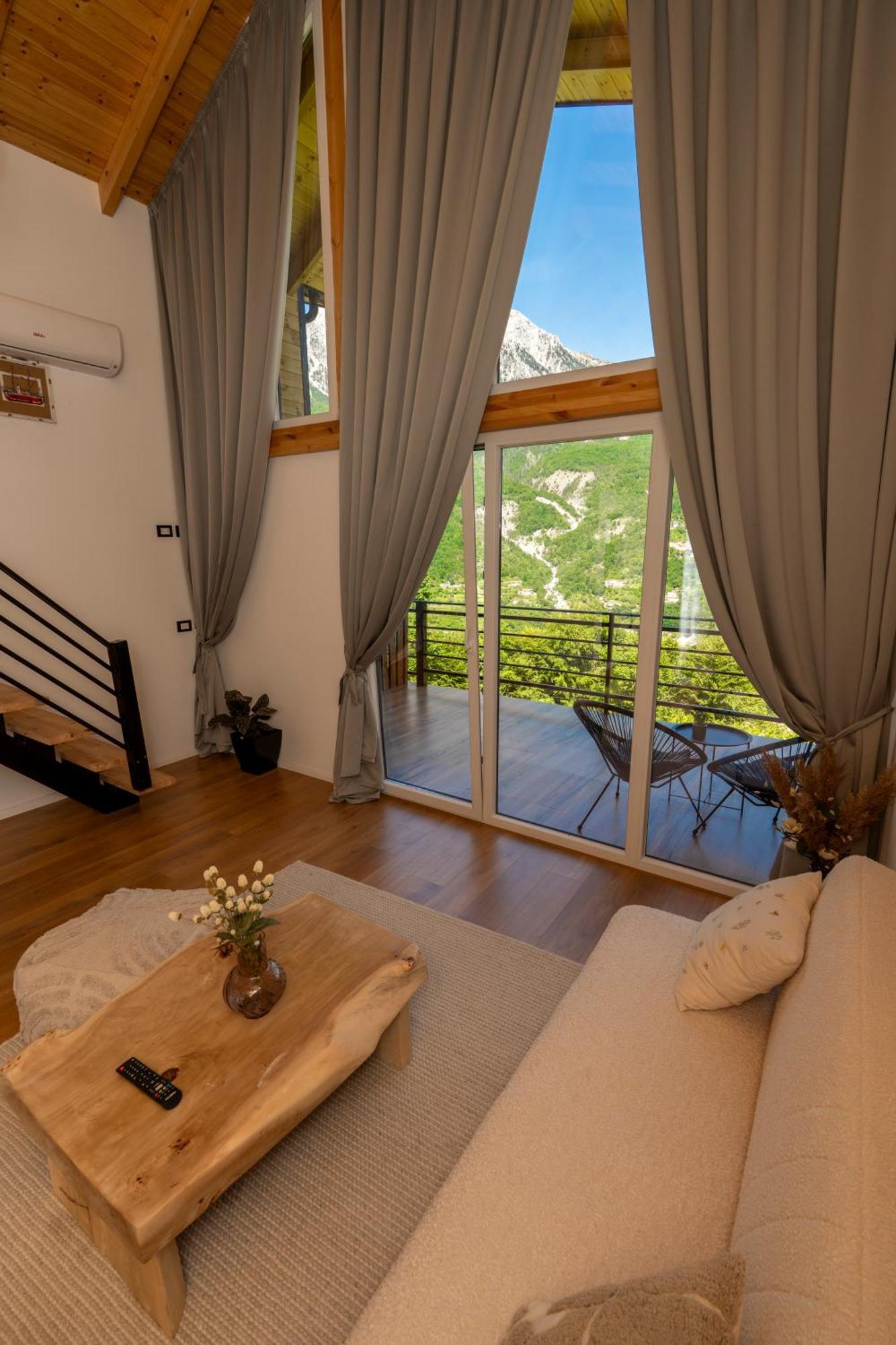 טת Vidis Chalet Boutique Hotel מראה חיצוני תמונה